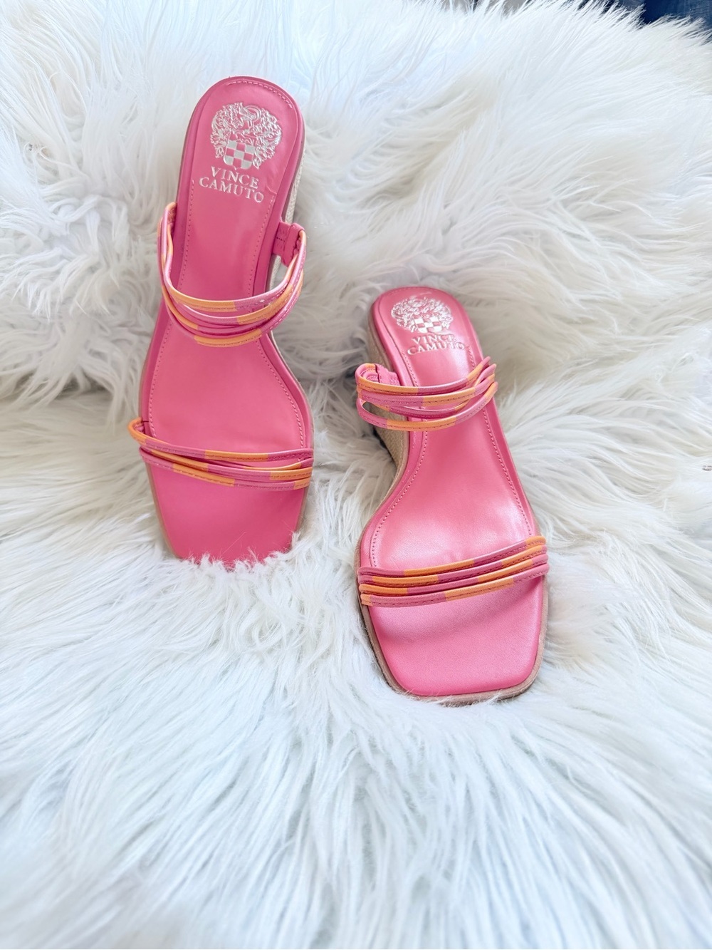 Vince Camuto Pink Raffia Wedge Sandals Size 9M Strappy Summer Slides